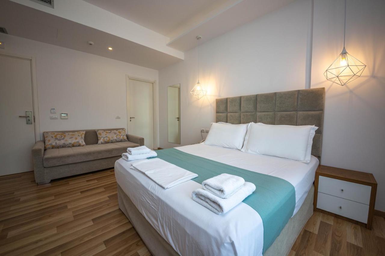 Bianco Hotel Ксамил Экстерьер фото