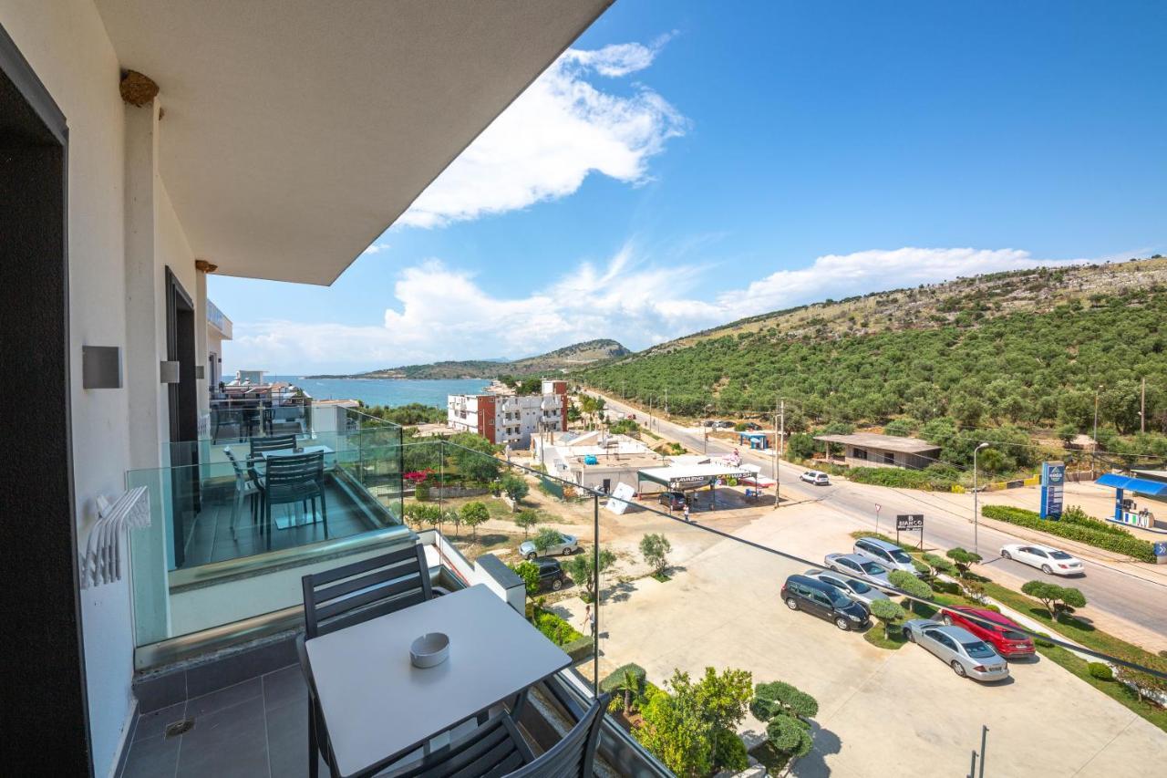 Bianco Hotel Ксамил Экстерьер фото