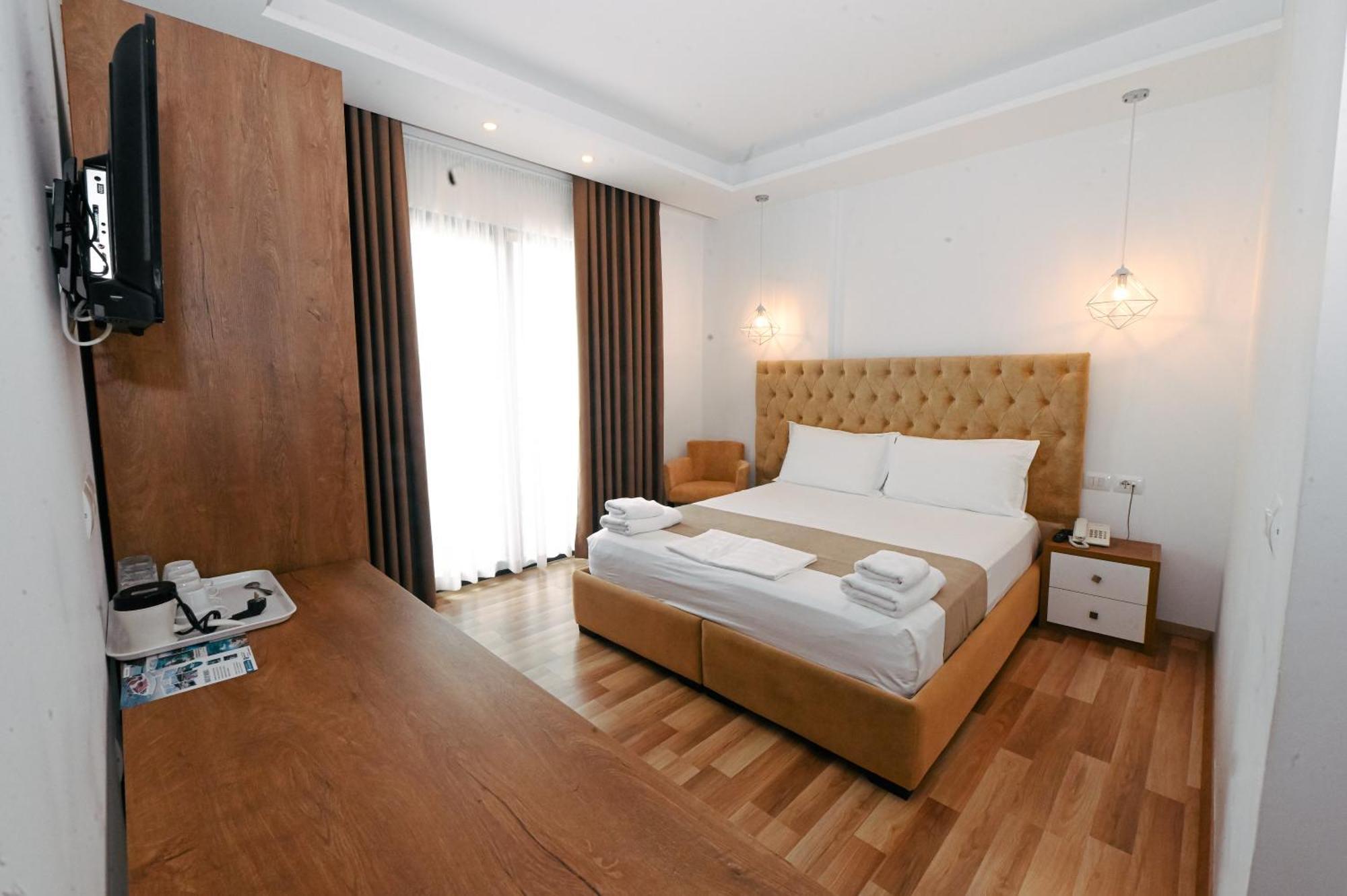 Bianco Hotel Ксамил Экстерьер фото