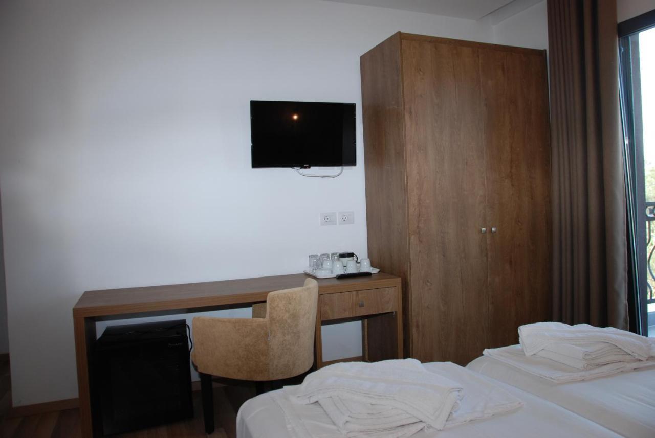 Bianco Hotel Ксамил Экстерьер фото